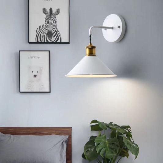 Lampka korytarzowa Macaron, kolorowa